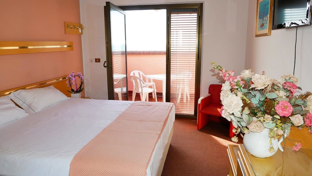 Hotel Antares 3