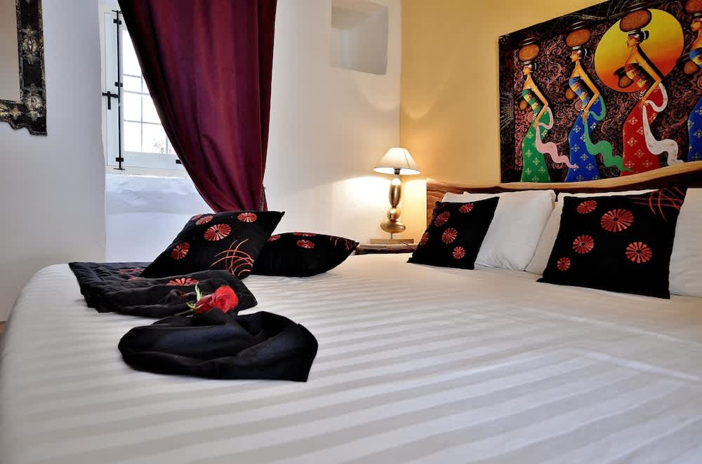 Chapel 5 Boutique Suites B&B 3