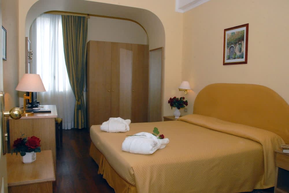 Hotel Paradiso 5