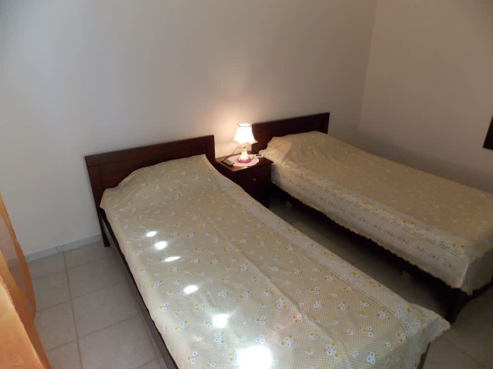 Ylli's Apartments 3