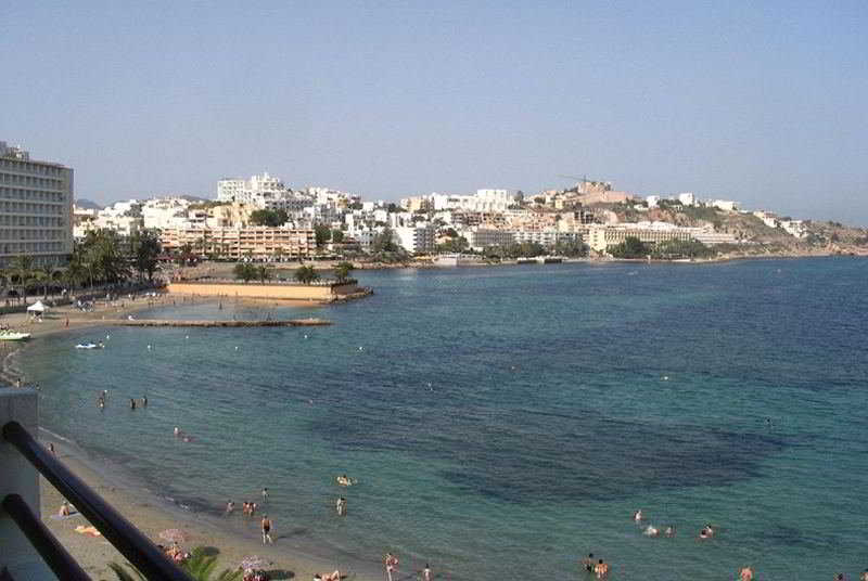 Apartamentos Llobet Ibiza 4