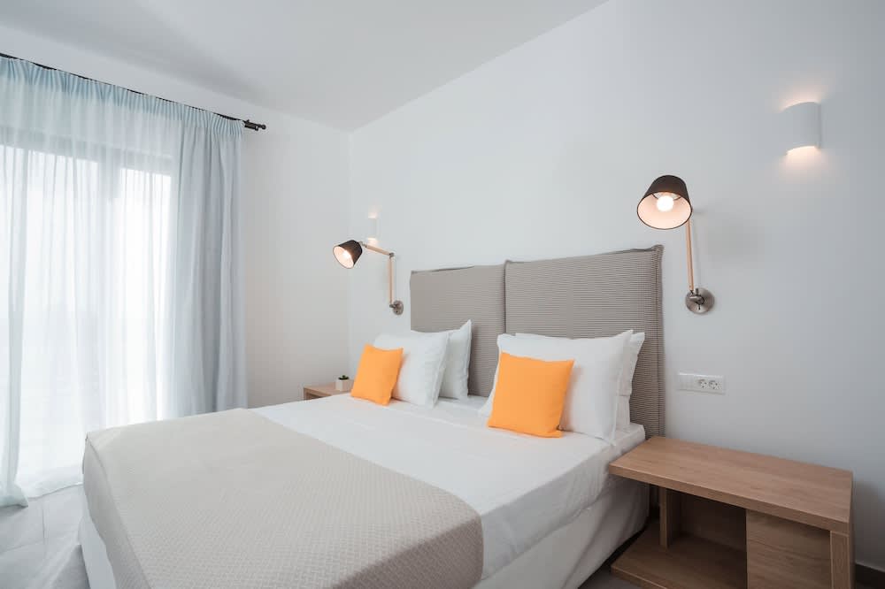 Terra Pietra Luxury Villas & Suites 4