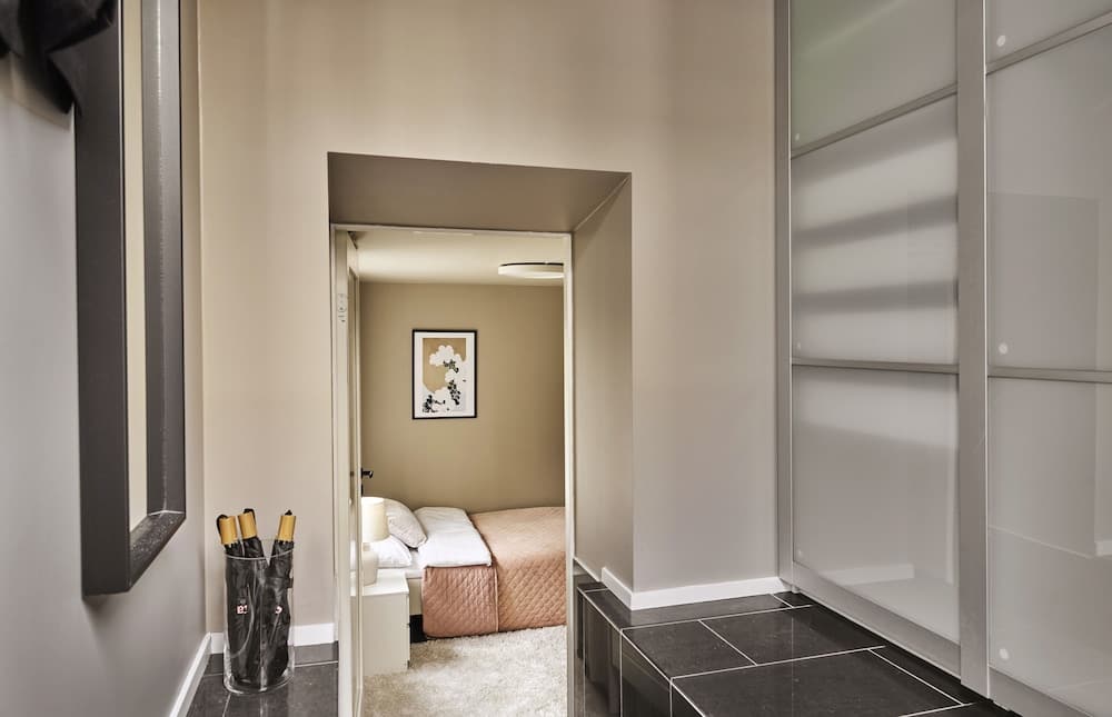 Staysville – City Center 5