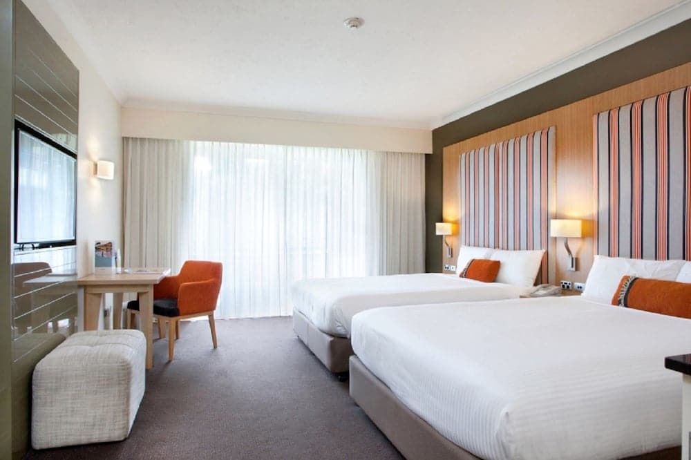Mercure Gold Coast Resort 4