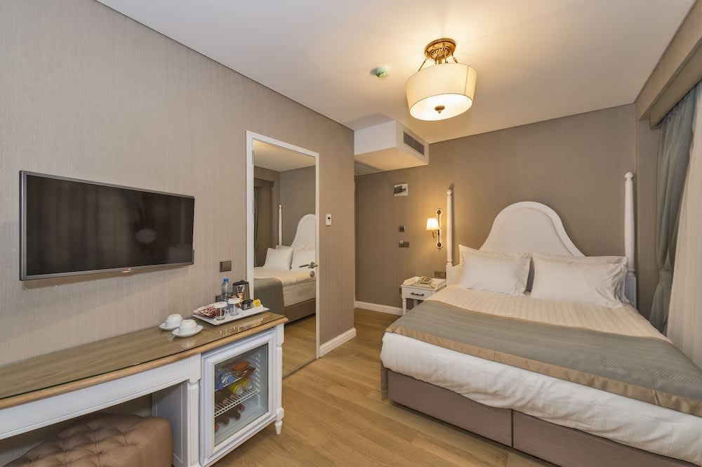 Hanna Hotel 5