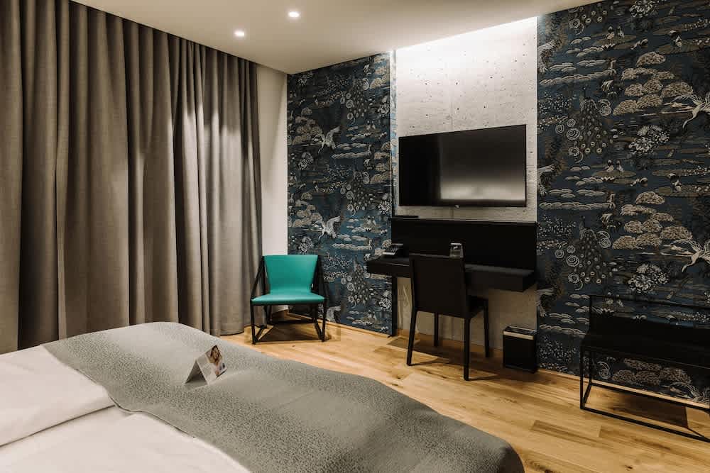 Hotel A plus 4