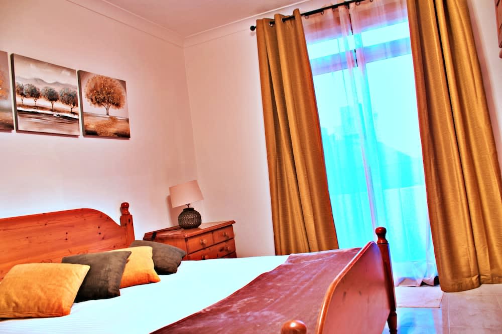 Green Grove Guest House 5