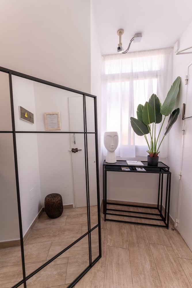 Urban Rooms B&R 2