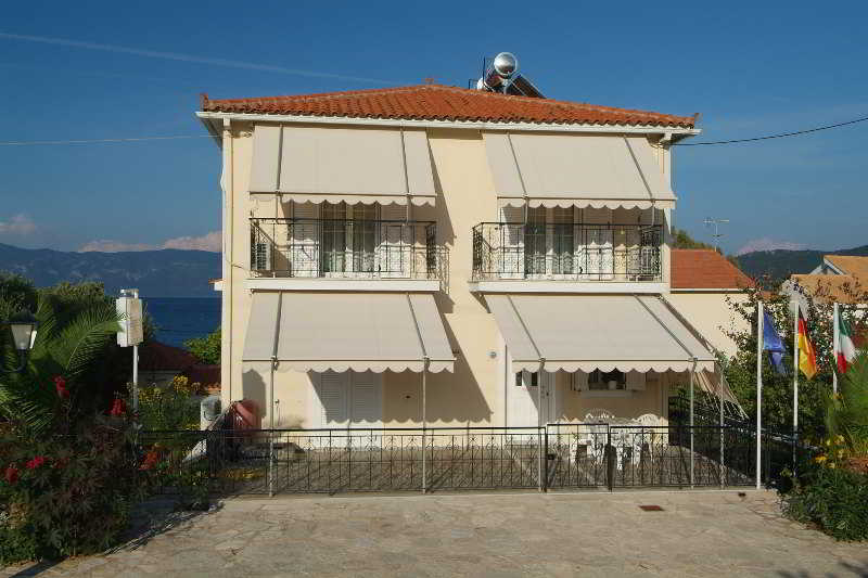 Dimitris Studios 5