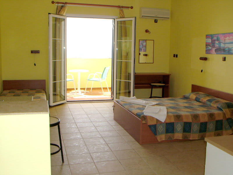 Ammes Hotel 4