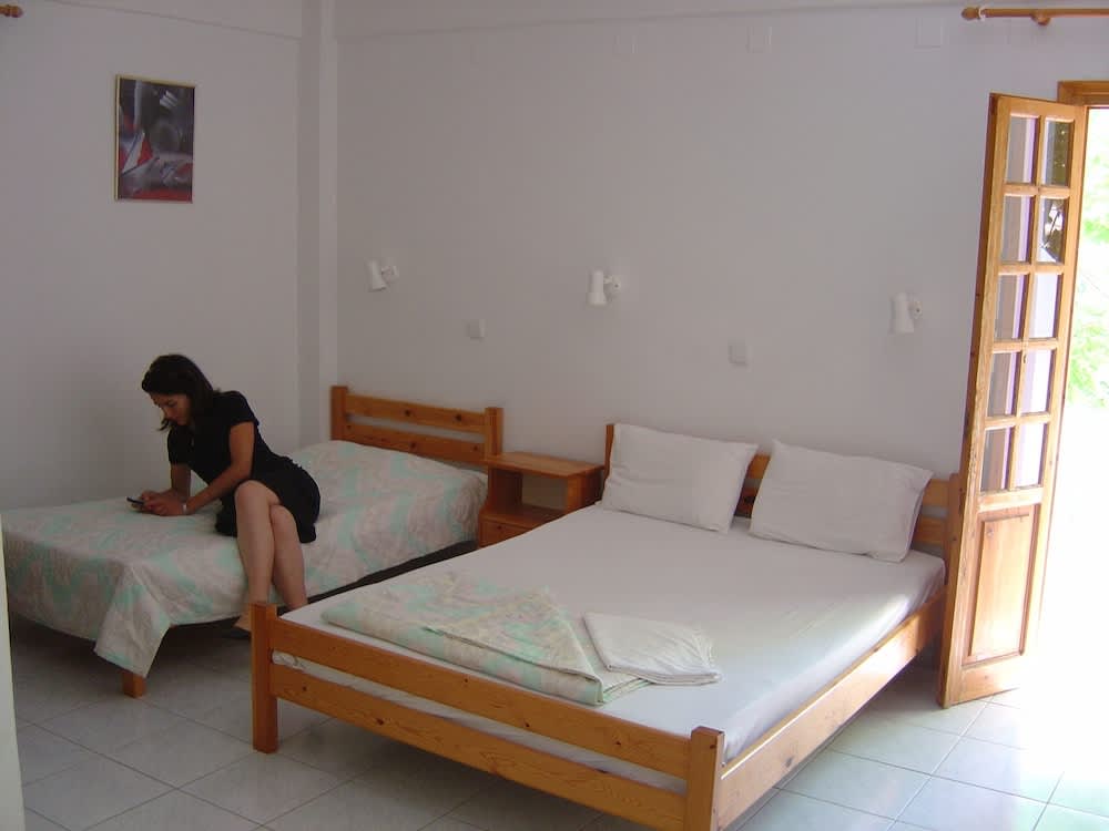 Dimitris Villa Hotel 5