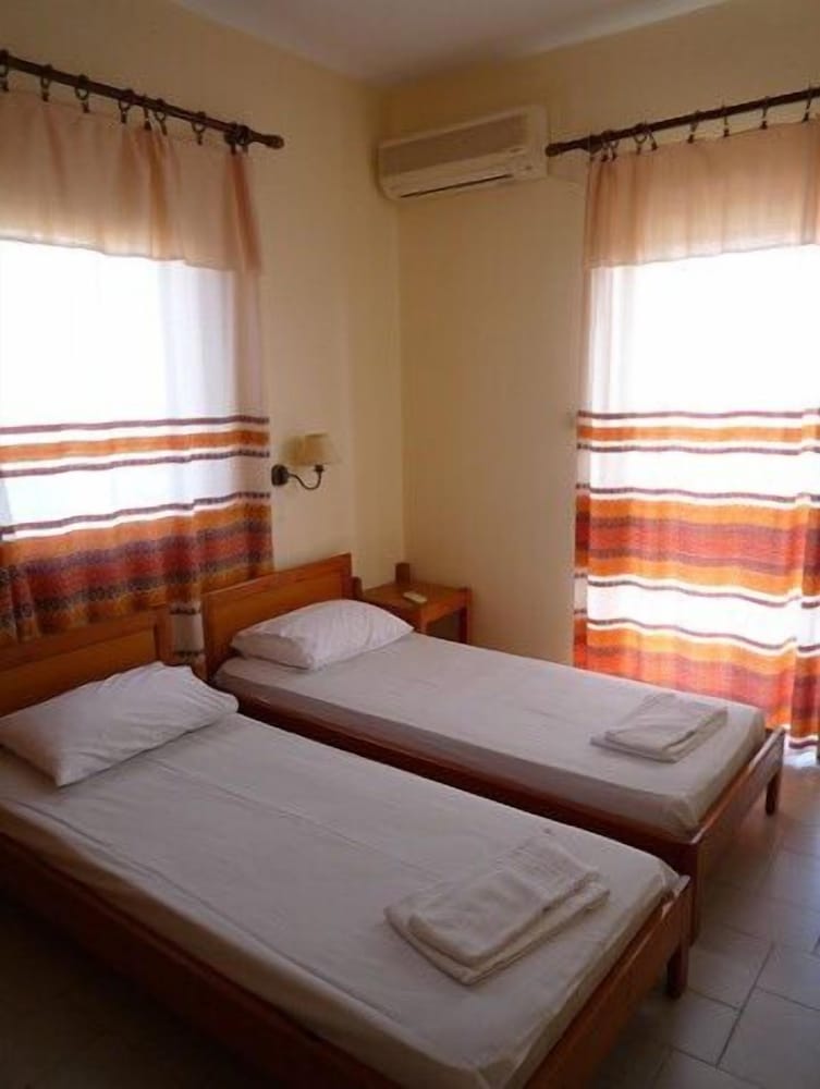 Haris Apartments 3