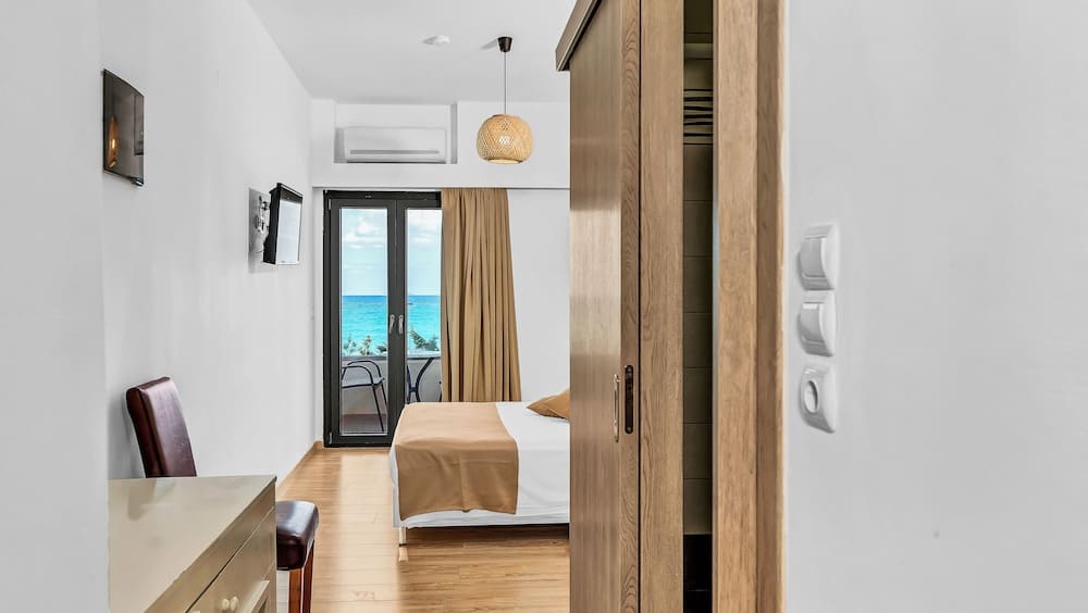 Sunset Beach Hotel 4