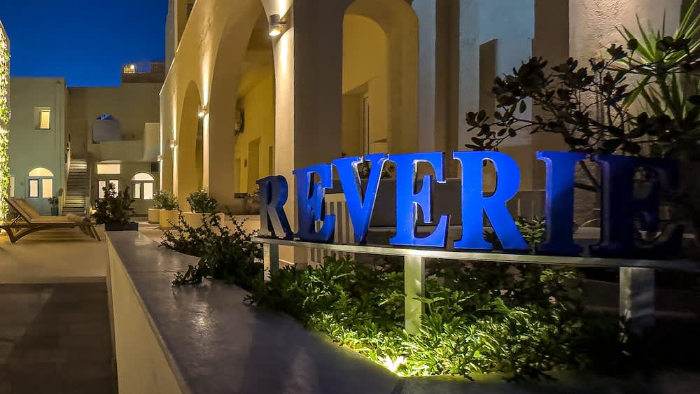 Reverie Santorini Hotel 3