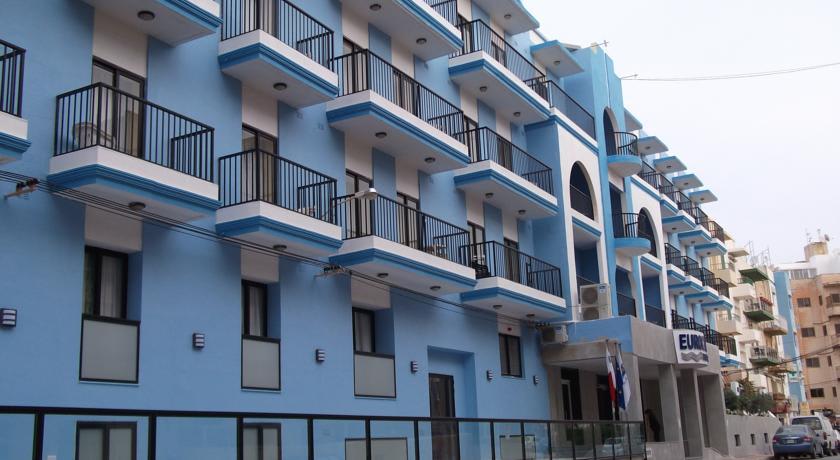EUROCLUB Hotel 4