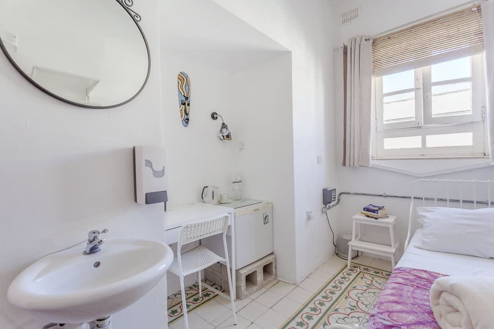 Granny's Inn Hostel 4