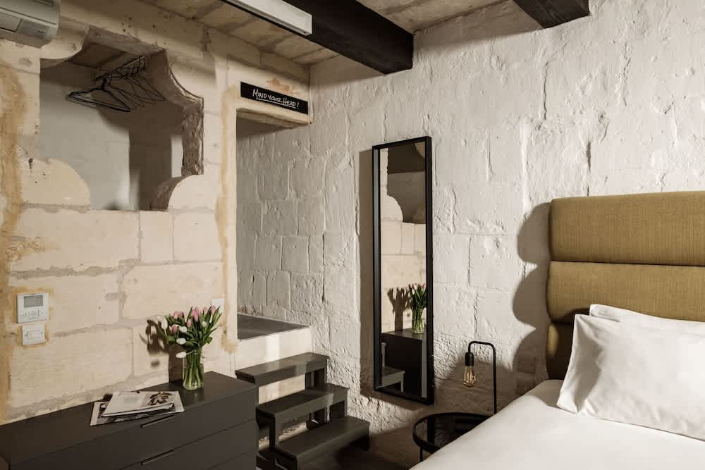19 ROOMS 5