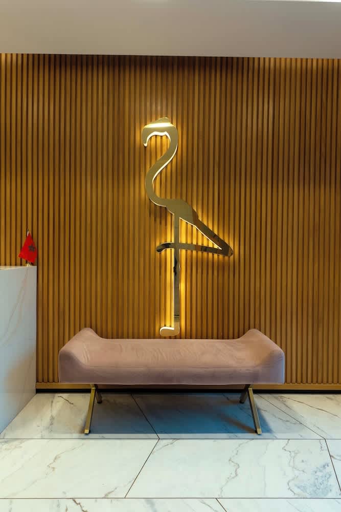 Flamant Rose Appart Hotel 3