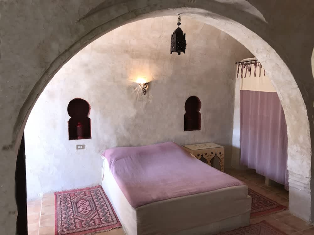 hotel arisha 4