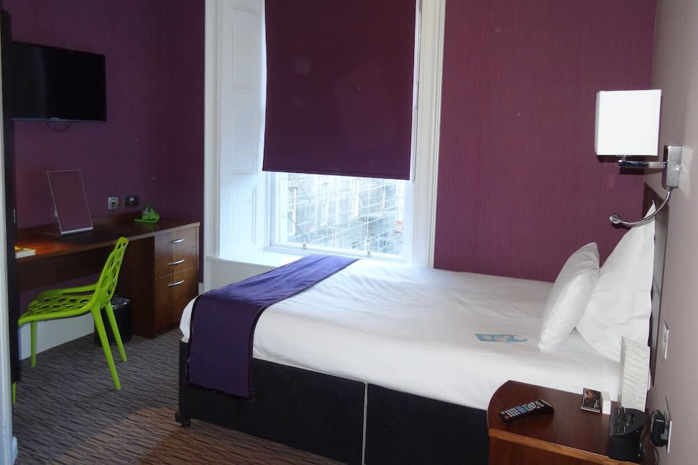 Carmelite Hotel 3