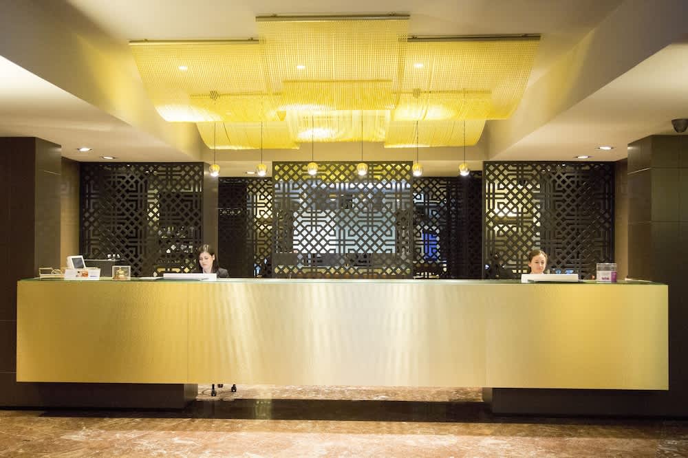 Hotel Tres Reyes Pamplona 4
