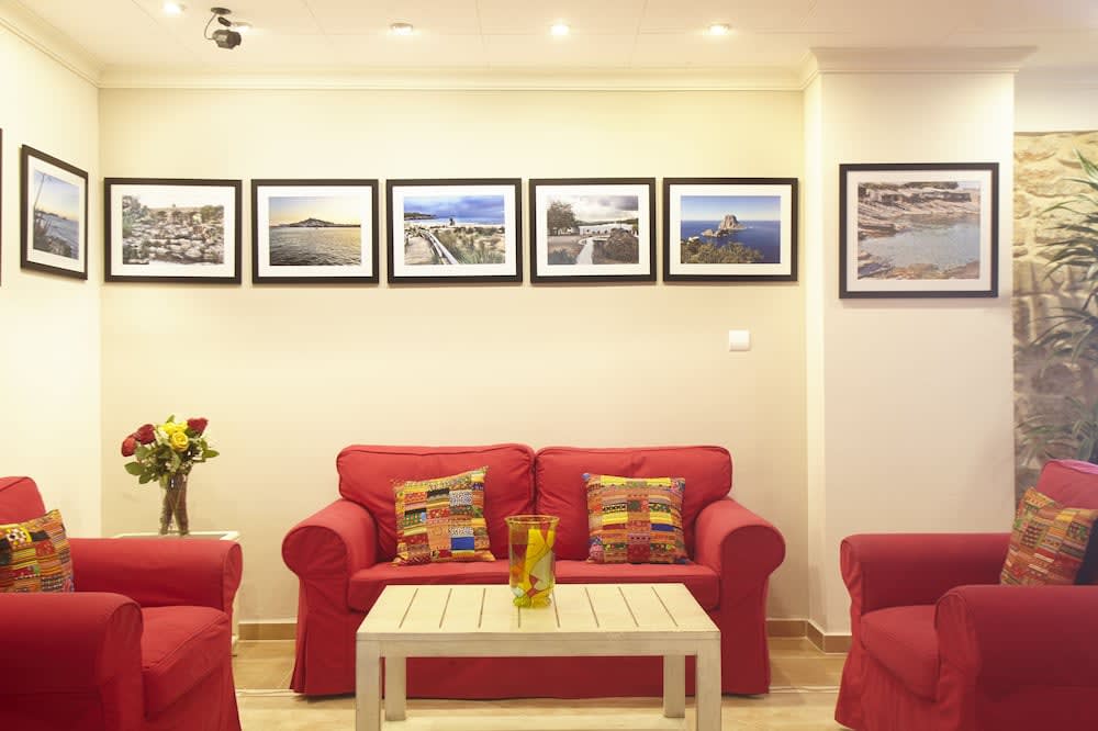 Hostal Mar y Huerta 3