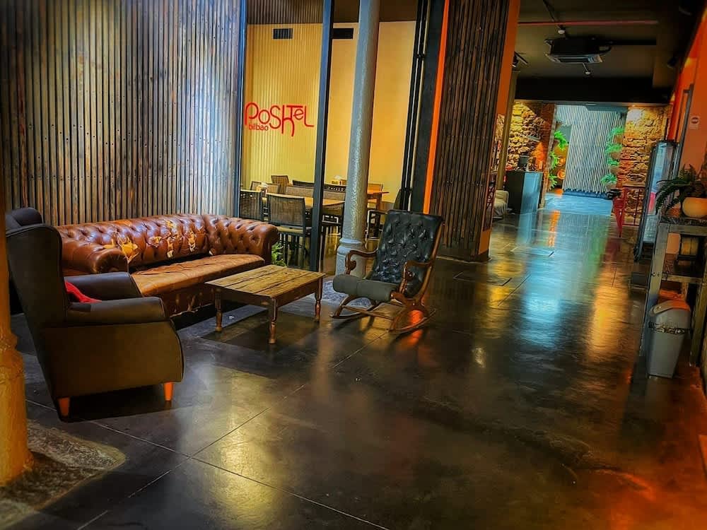 Poshtel Bilbao - Premium Hostel 3