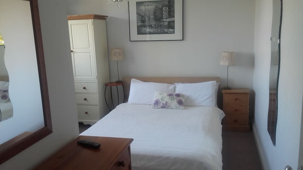 St. Aiden's Guesthouse 2