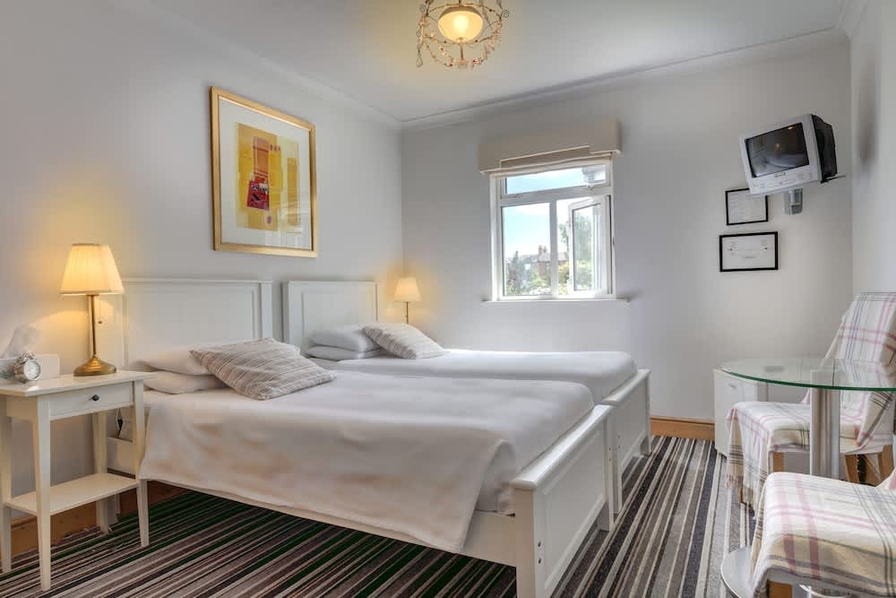 St. Aiden's Guesthouse 3