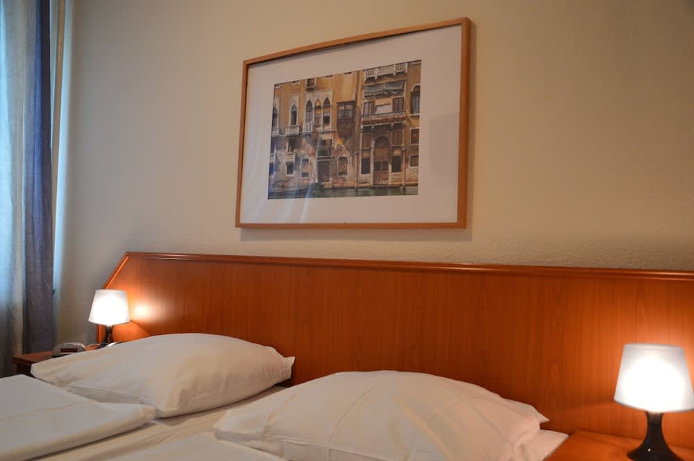 Hotel Mercedes/Centrum 3
