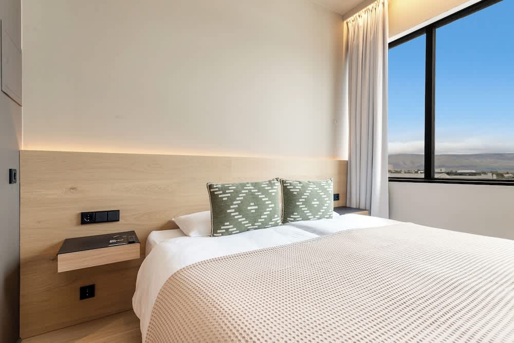 Arctic Comfort Hotel 3