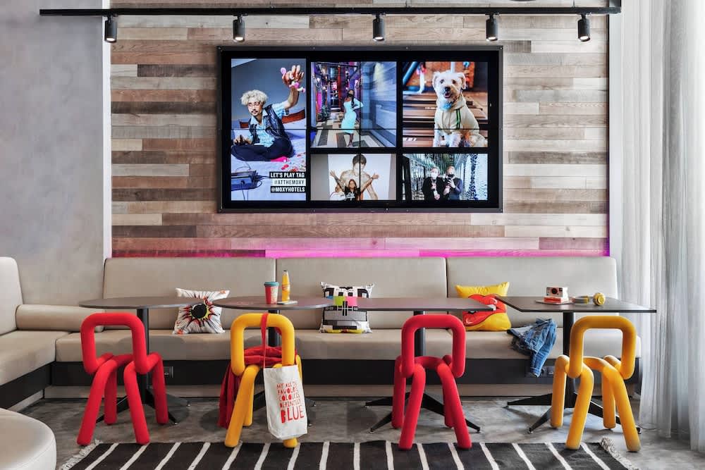 Moxy Bucharest Old Town 5