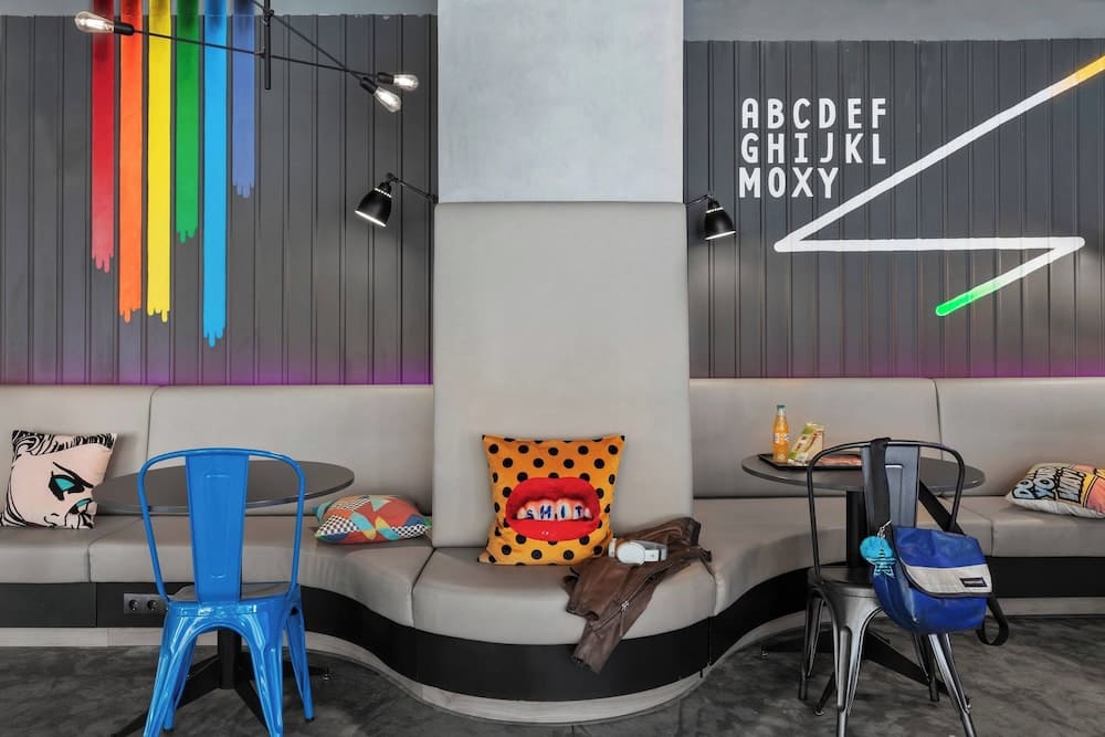 Moxy Bucharest Old Town 3