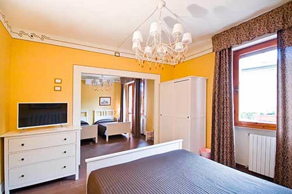 Hotel Pisa Tower 4