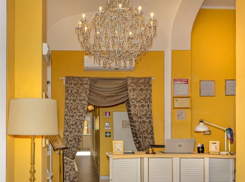 Hotel Pisa Tower 2