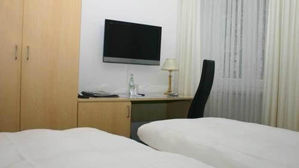 Hotel Occam 3