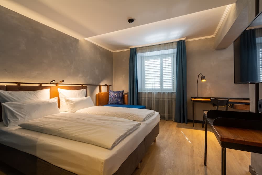 Unsöld's Factory Hotel 3