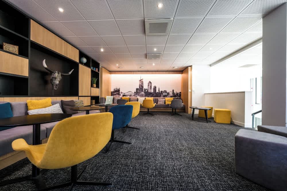 Nemea Appart Hotel So Cloud Lyon Gare Part-Dieu 5