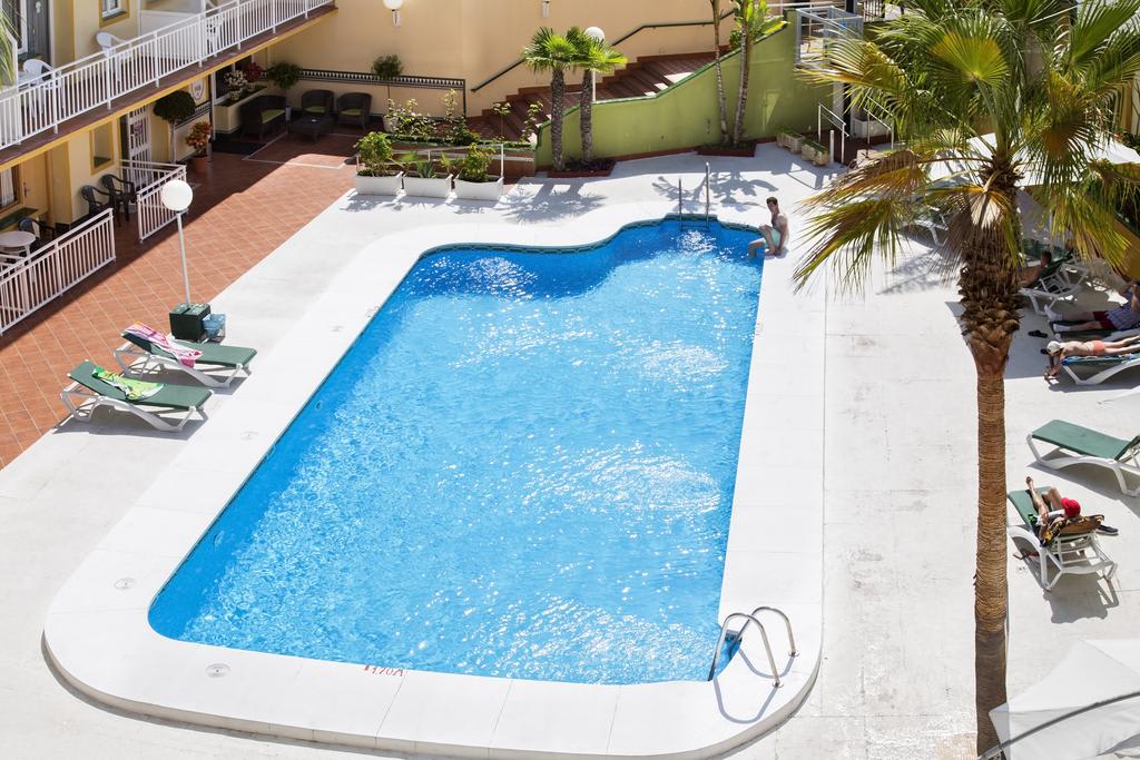 Apartamentos Ecuador Park 4