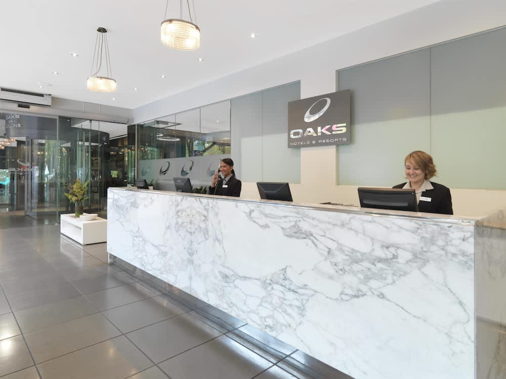 Oaks Melbourne on Collins Suites 3