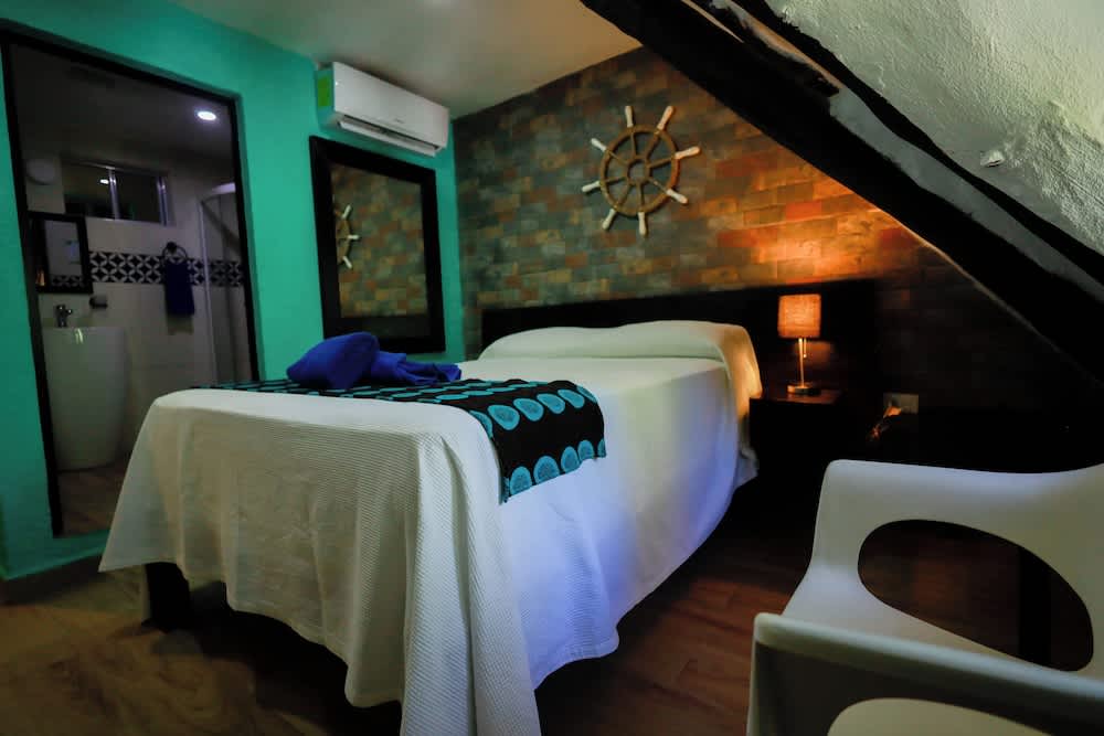 Hotel Villas Tiburon Adults Only 2