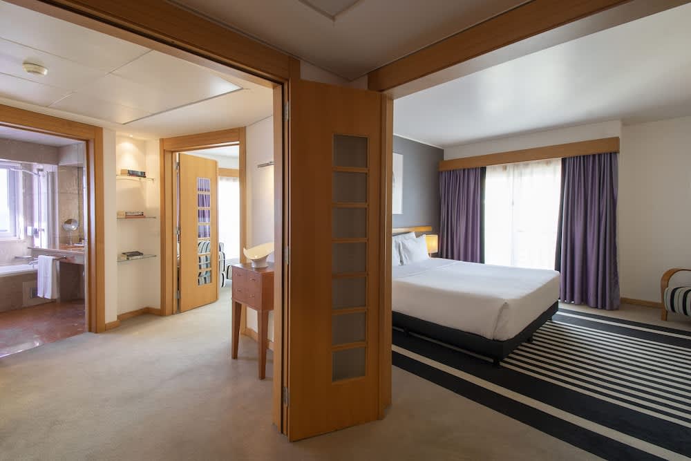 SANA Sesimbra Hotel 5