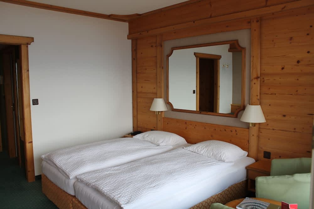 Hotel-Restaurant Le Mont Paisible, Crans-Montana 5