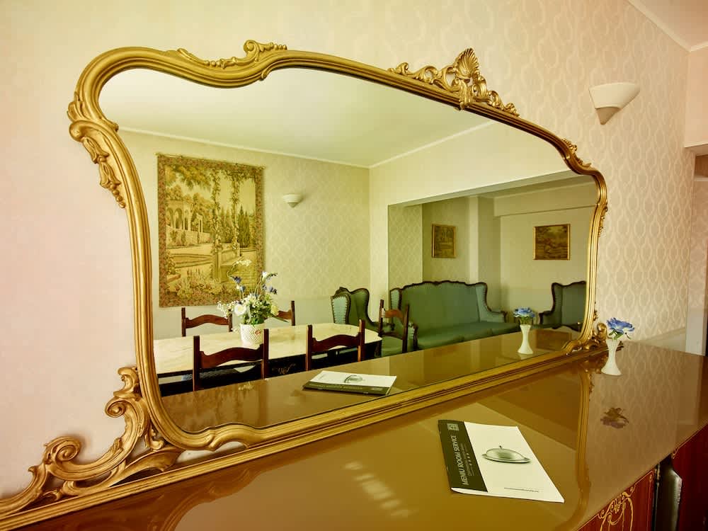 Continental Forum Oradea 4