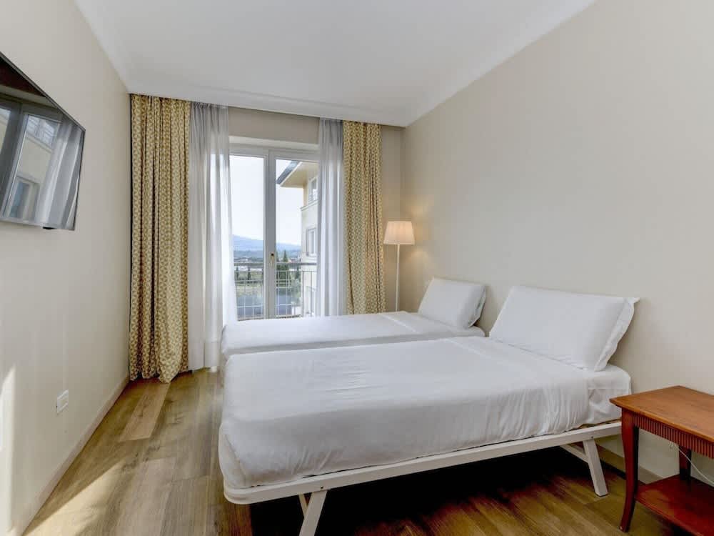 B&B Hotel Affi - Lago di Garda 4