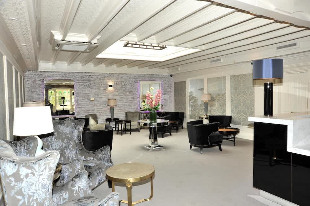 Treacys Oakwood Hotel, Shannon 3