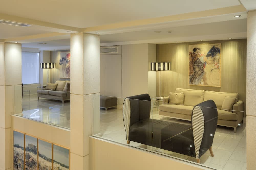 Central Hotel 4
