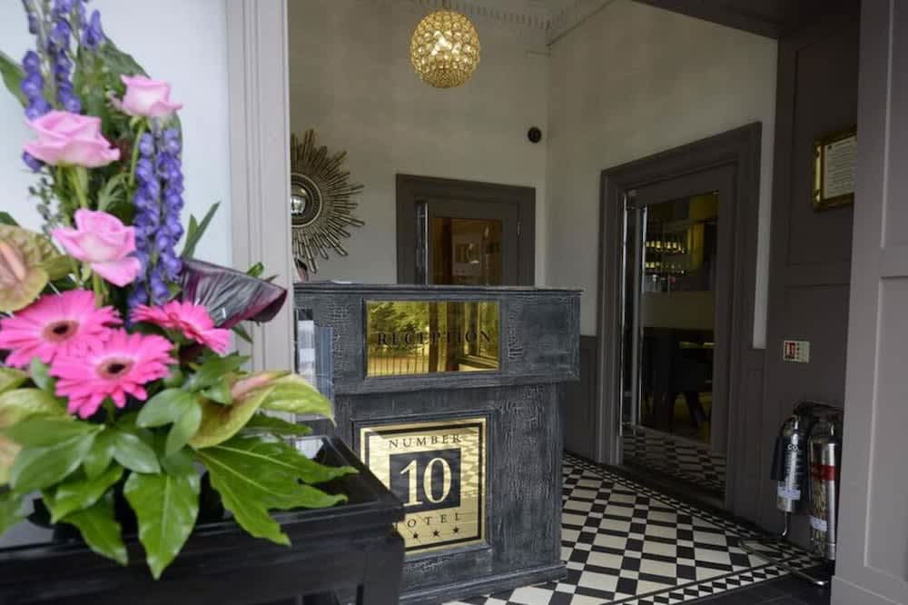 Number 10 Hotel 3