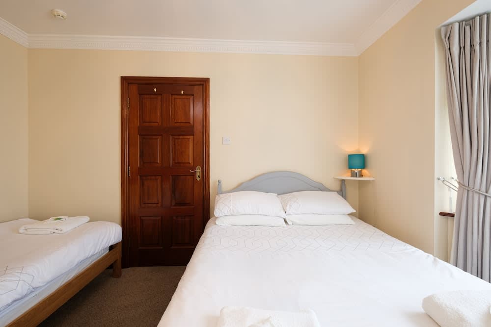 Four Seasons B&B 3