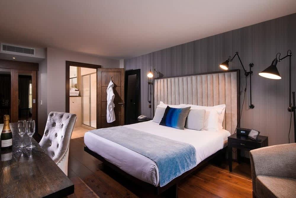The Twelve Hotel 4